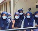 Hijab row: Muslim girl students protest outside Bhandarkar’s college